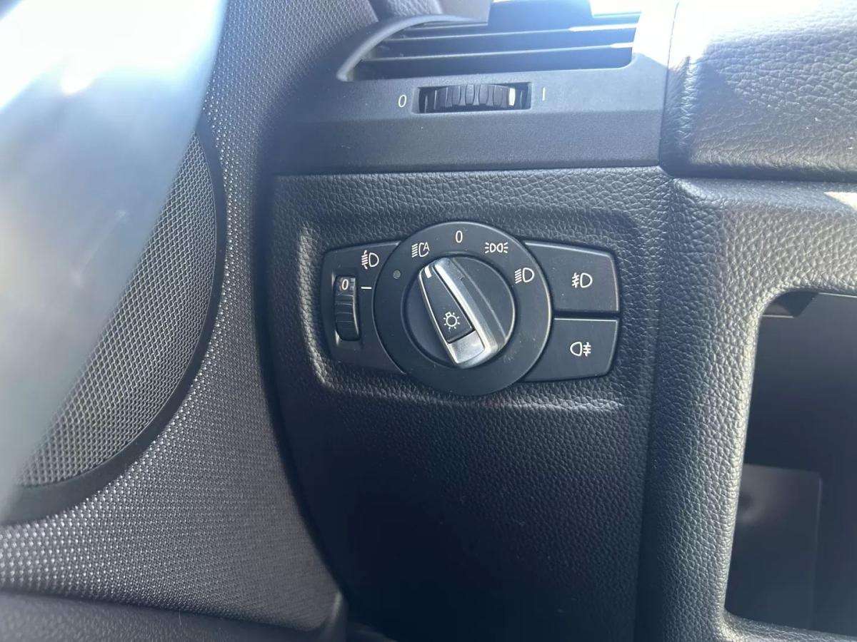 bmw-serie-1-2011-diesel-1995cc