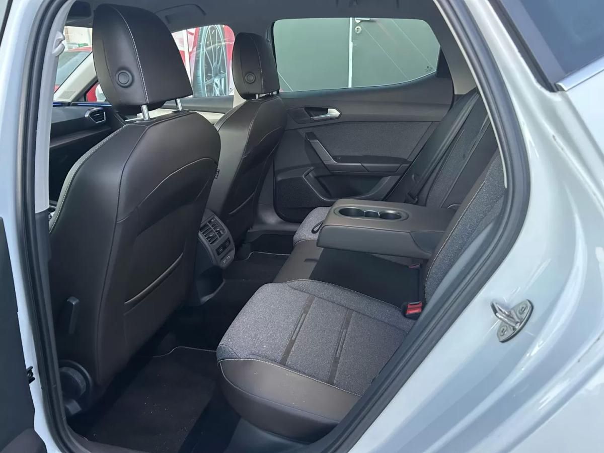 seat-leon-2021-hibrido-1395cc