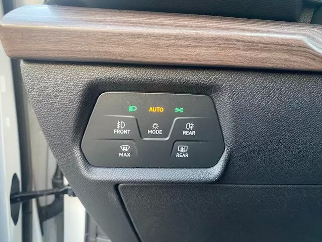 seat-leon-2021-hibrido-1395cc