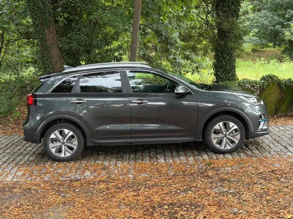 kia-e-niro-2022-eletrico-0cc