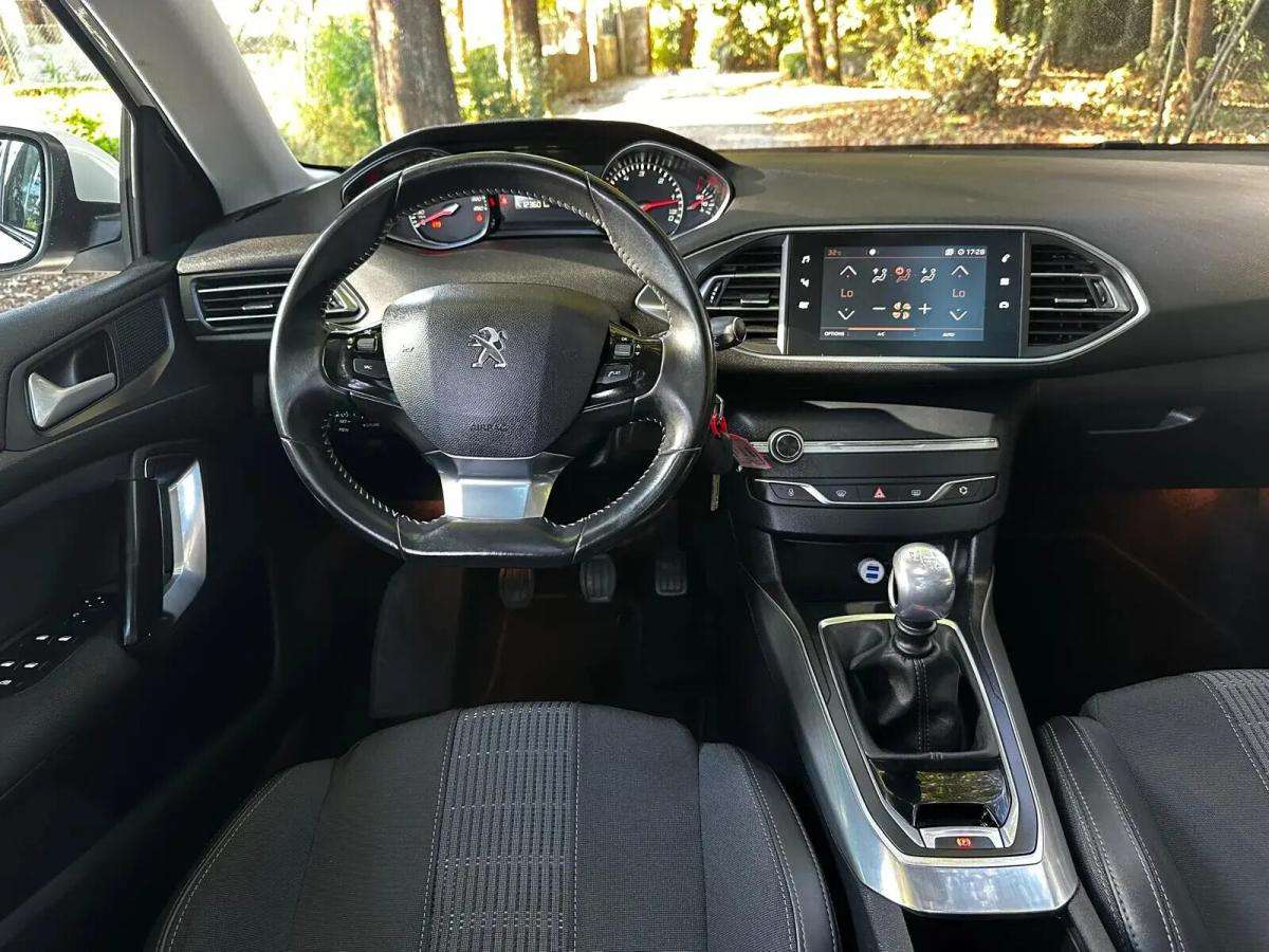 peugeot-308-2019-diesel-1499cc
