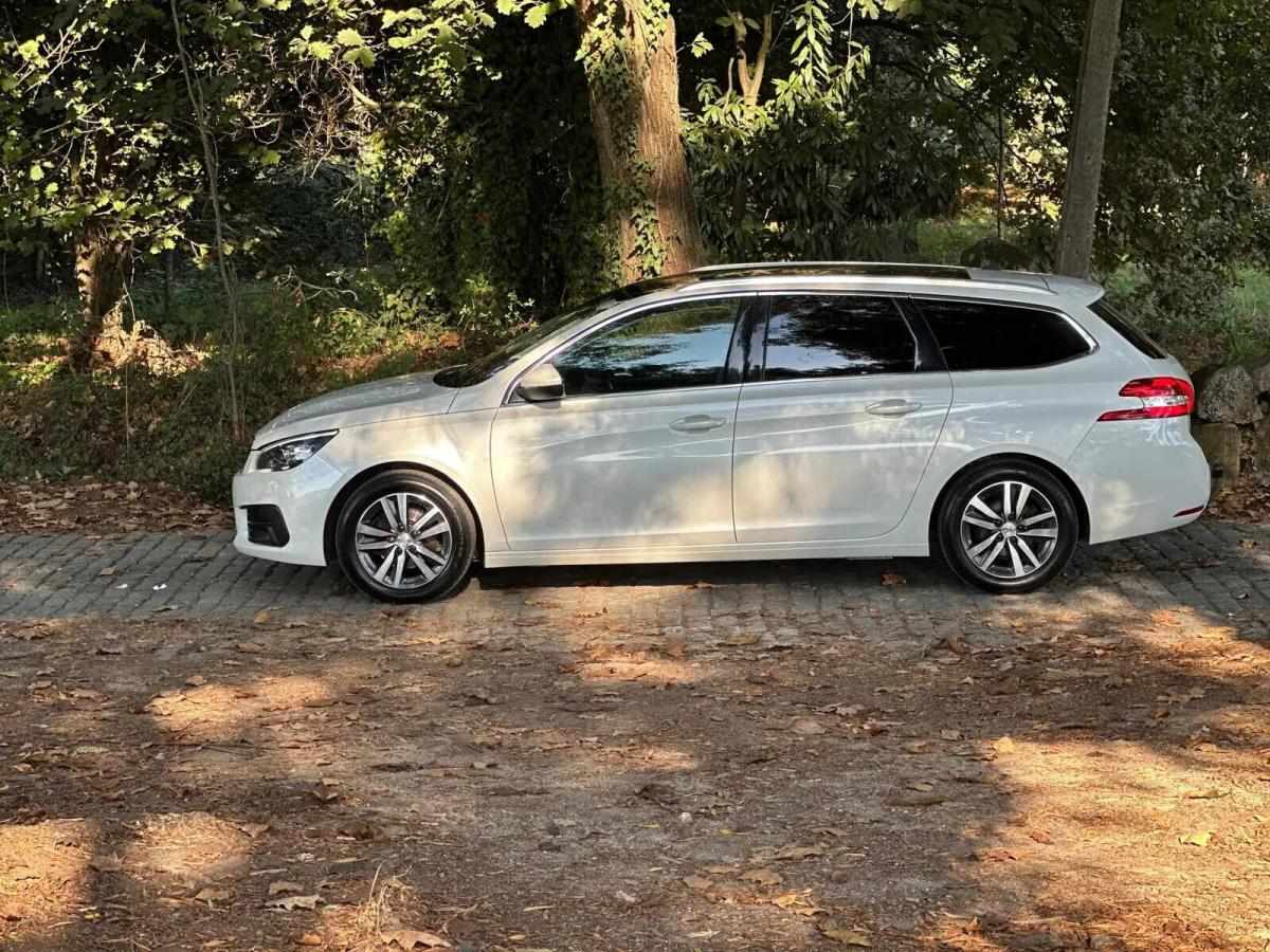 peugeot-308-2019-diesel-1499cc