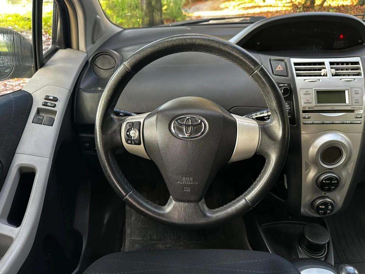 toyota-yaris-2007-gasolina-998cc