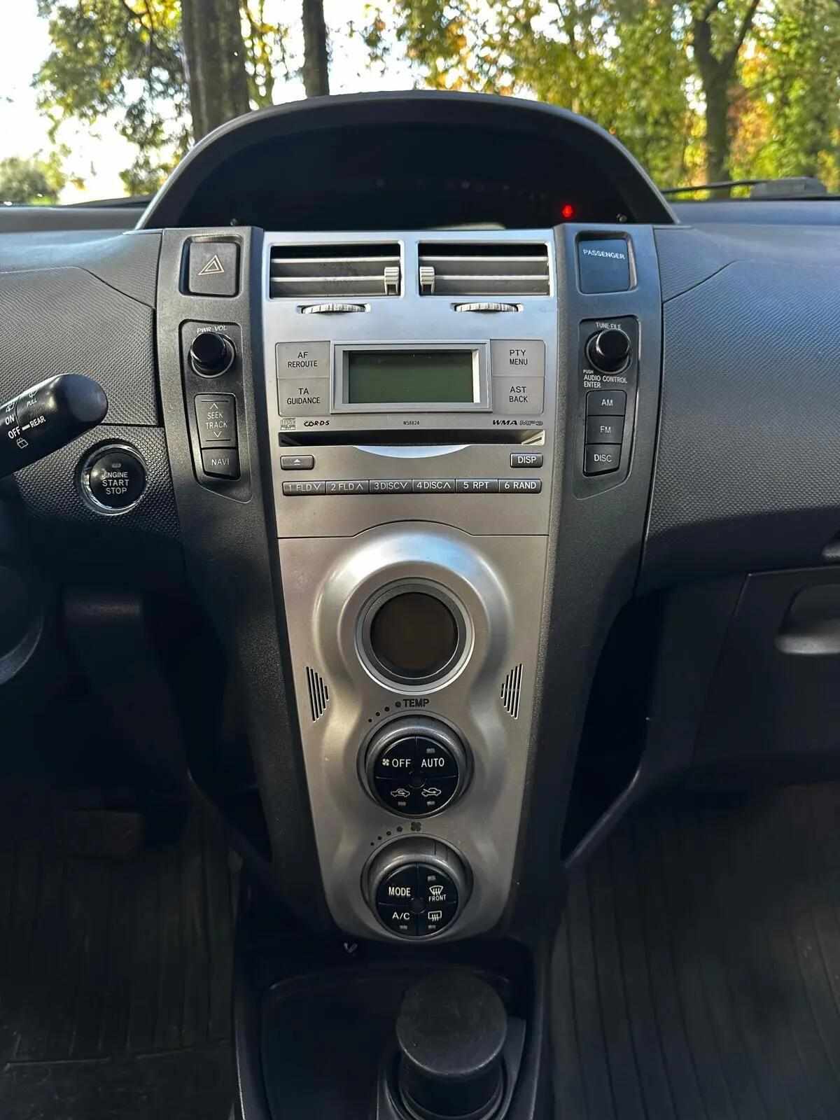 toyota-yaris-2007-gasolina-998cc