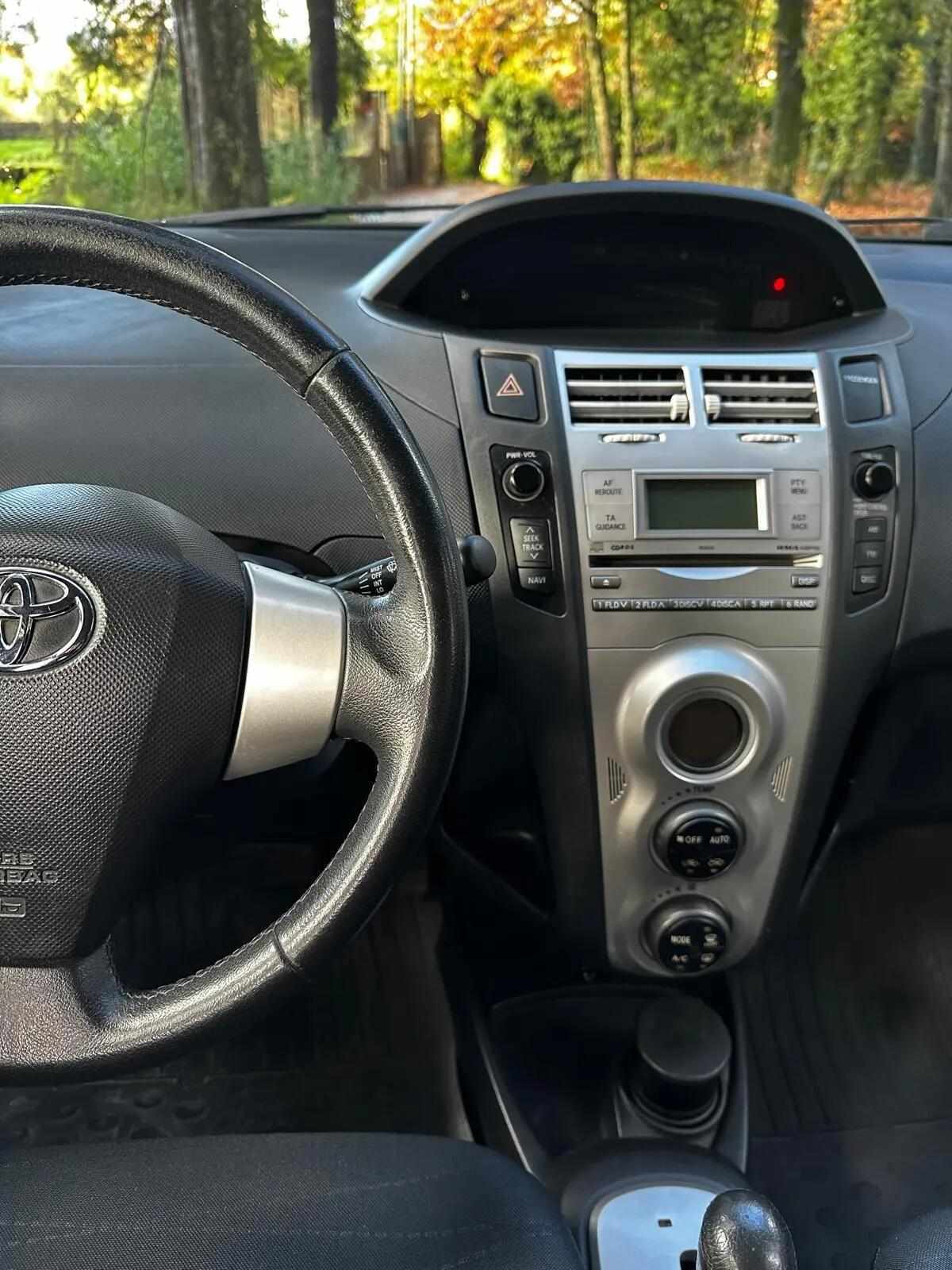 toyota-yaris-2007-gasolina-998cc