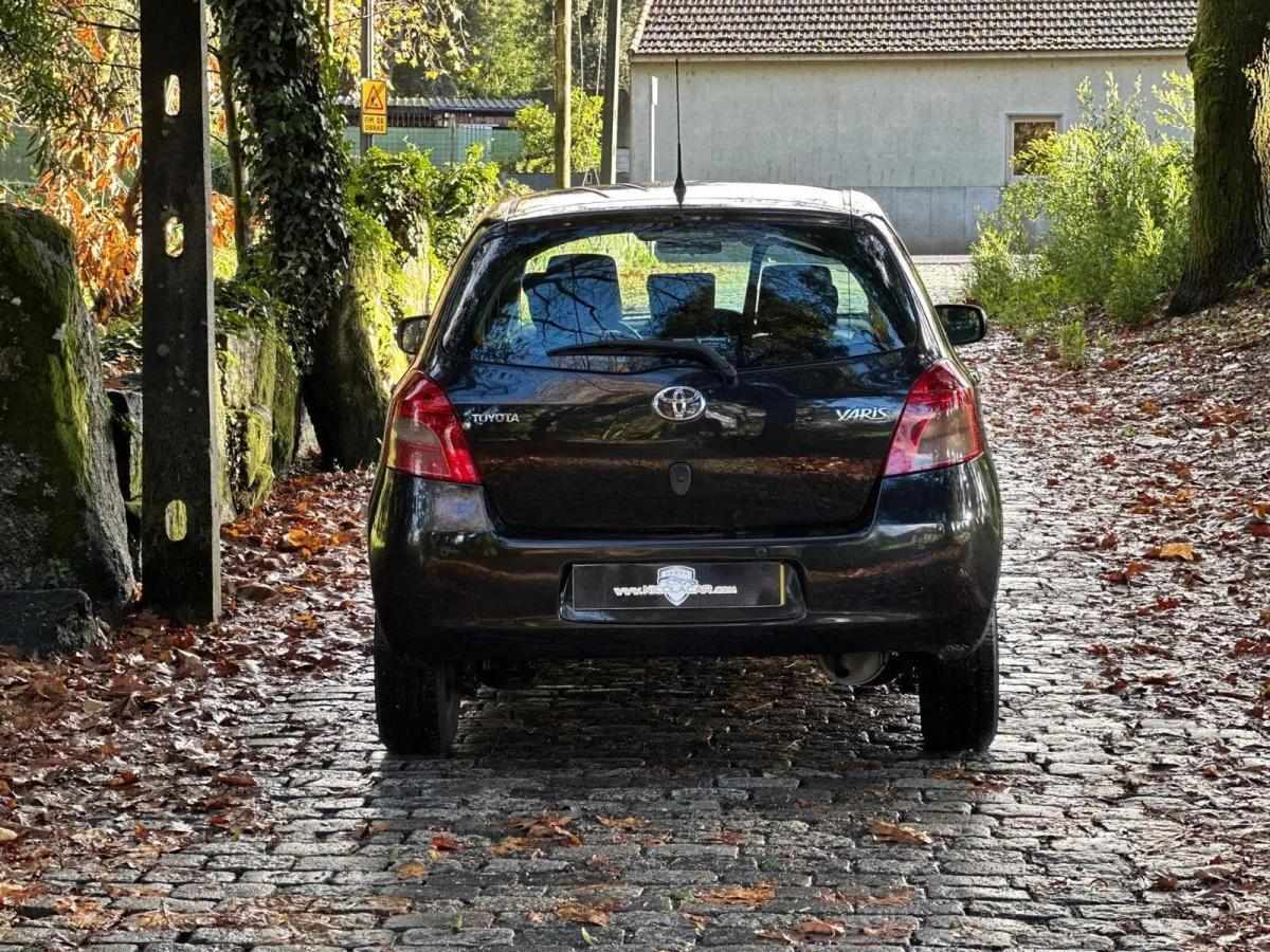 toyota-yaris-2007-gasolina-998cc