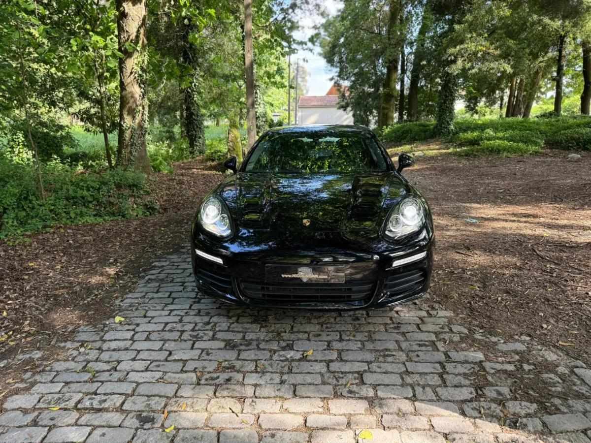 porsche-panamera-2016-hibrido-a-gasolina-2995cc