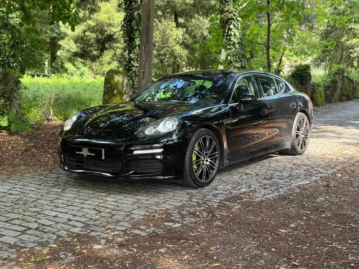 porsche-panamera-2016-hibrido-a-gasolina-2995cc