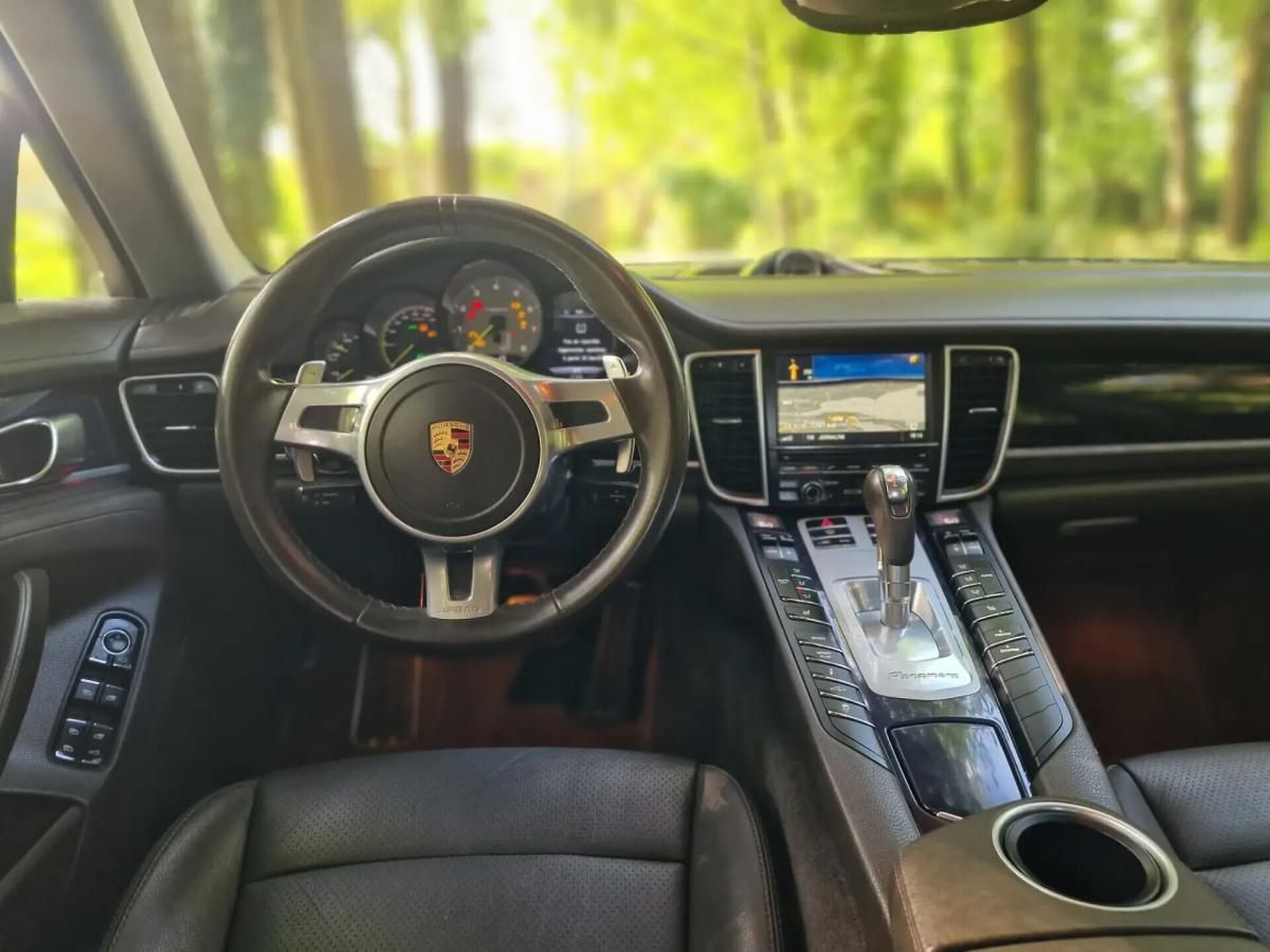 porsche-panamera-2016-hibrido-a-gasolina-2995cc