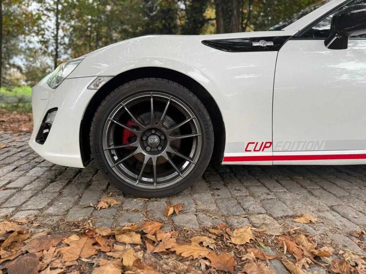 toyota-gt86-2013-gasolina-1998cc