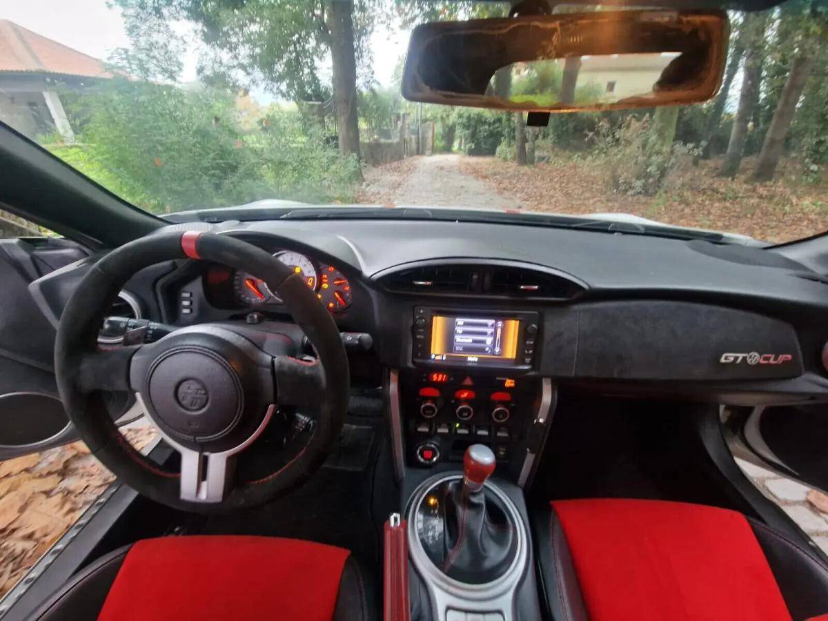 toyota-gt86-2013-gasolina-1998cc