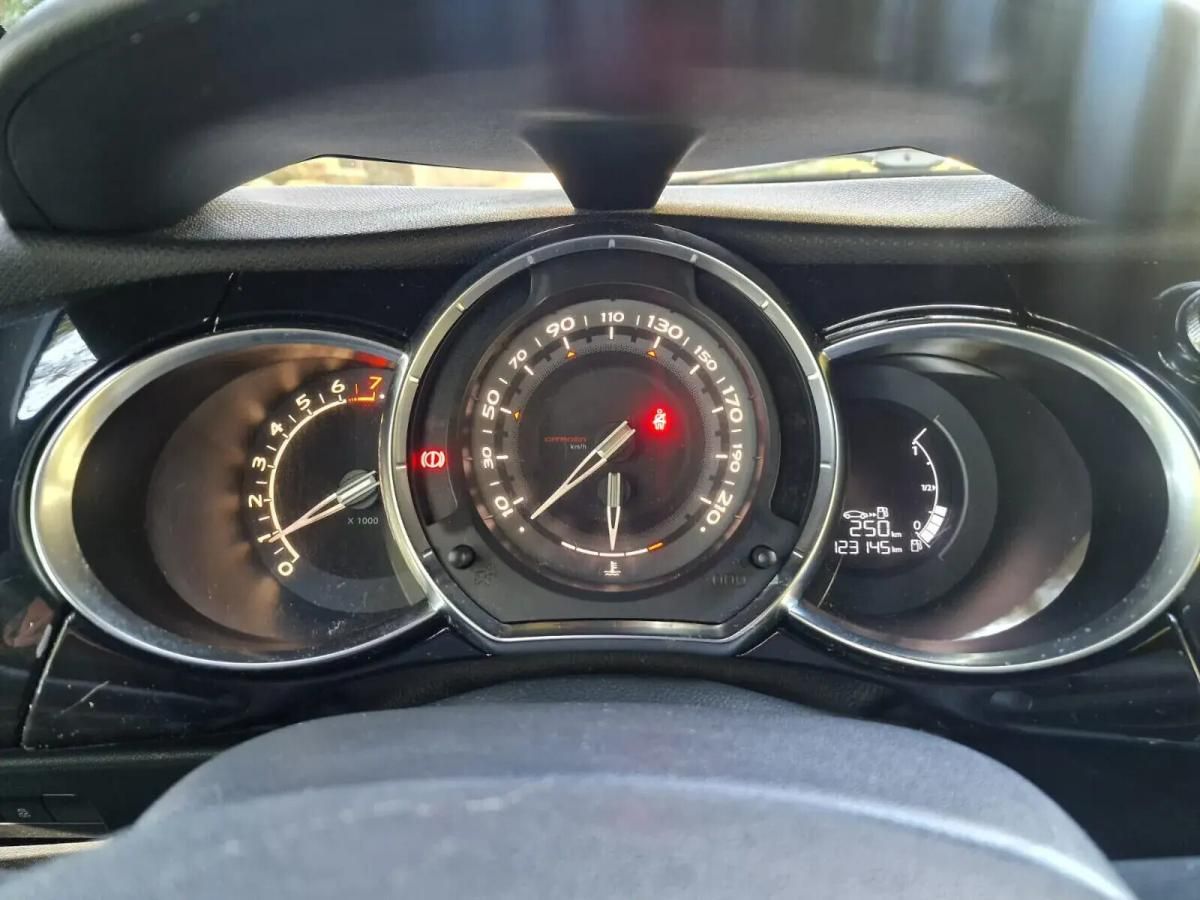 citroen-ds3-2013-gasolina-1199cc