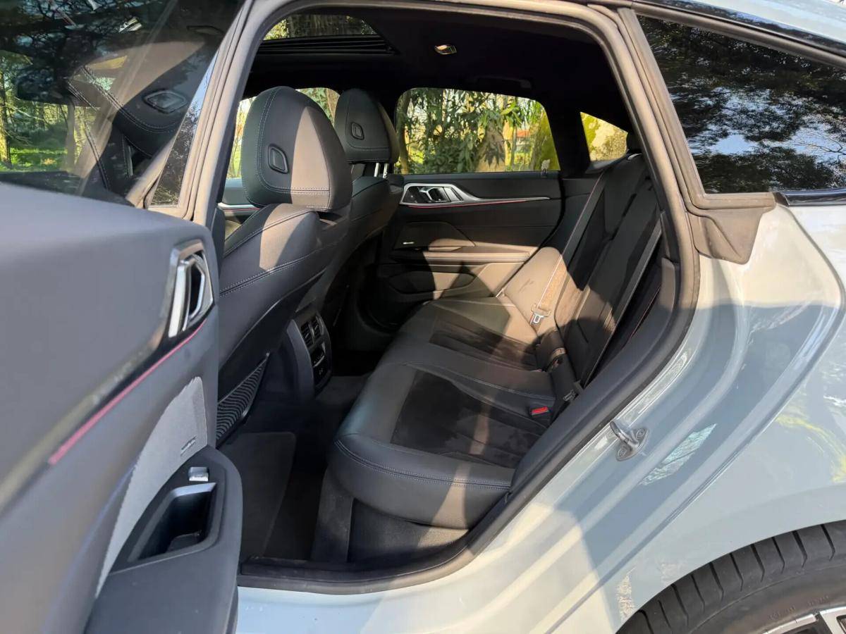 bmw-serie-4-i4-edrive40-83-9-kwh-2023-eletrico-0cc