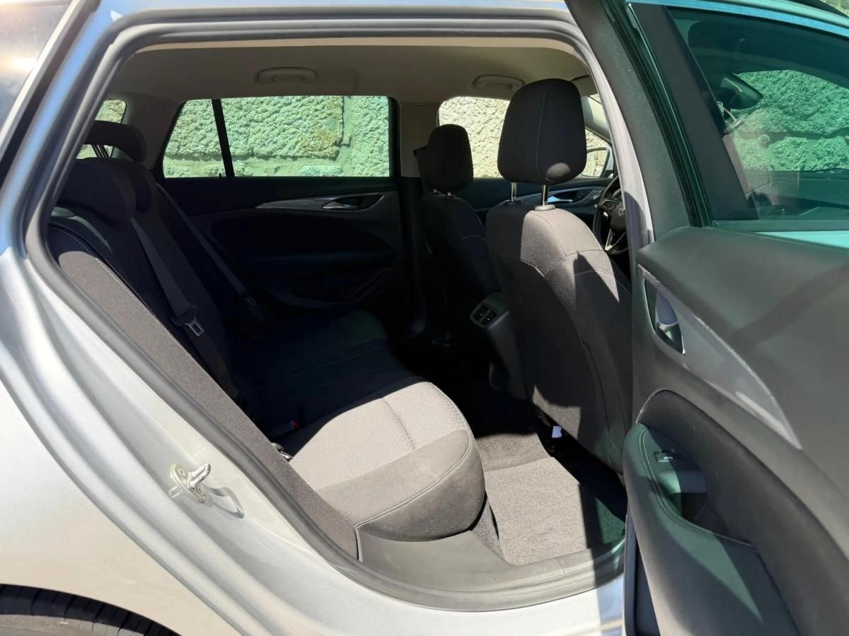 opel-insignia-sports-tourer-2019-diesel-1598cc