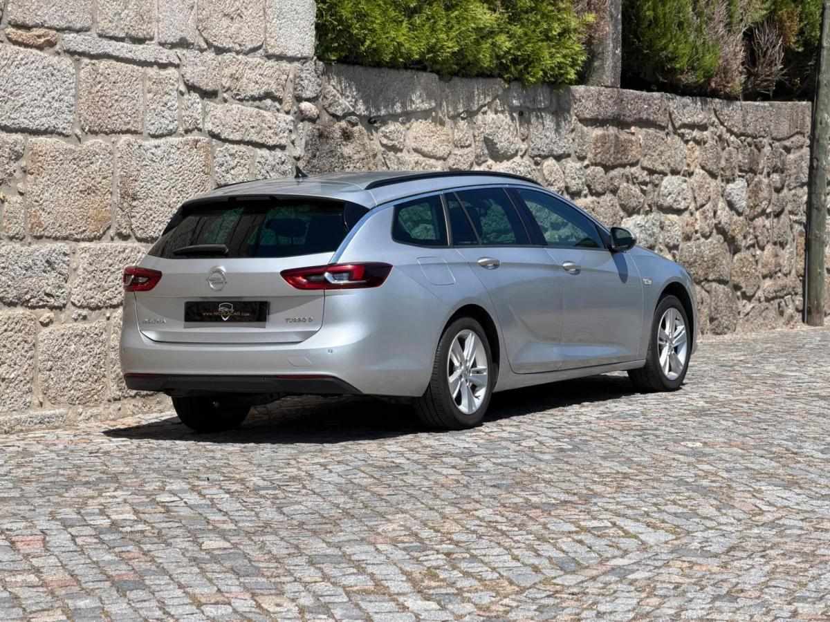 opel-insignia-sports-tourer-2019-diesel-1598cc