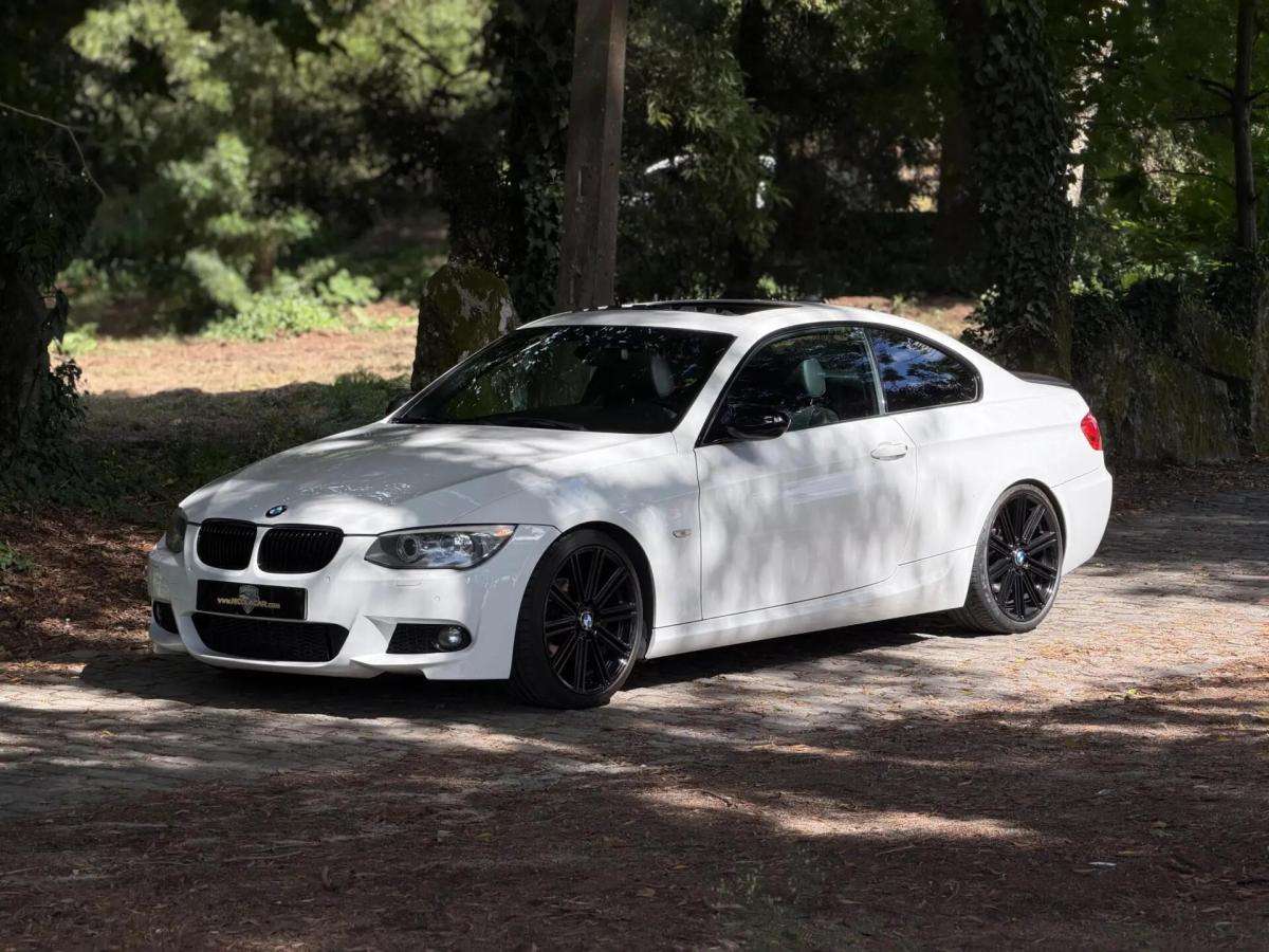 bmw-serie-3-320d-coupe-2010-diesel-1995cc