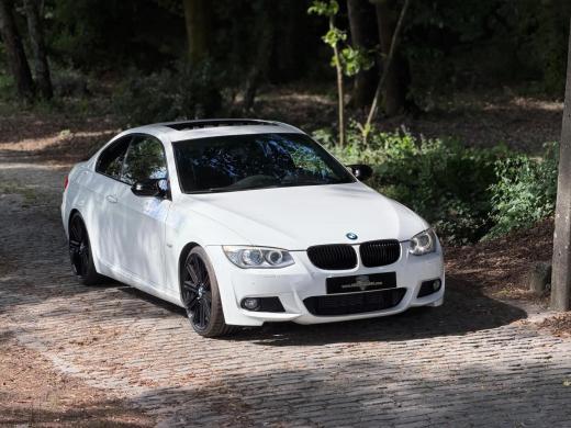 bmw-serie-3-320d-coupe-2010-diesel-1995cc