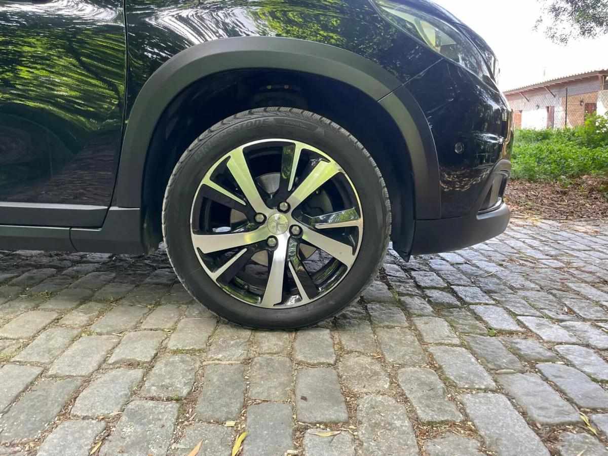 peugeot-2008-2018-gasolina-1199cc