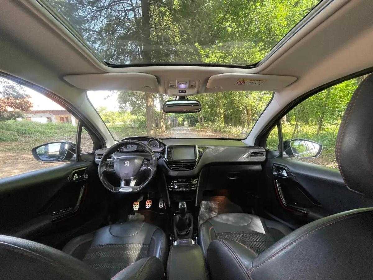 peugeot-2008-2018-gasolina-1199cc