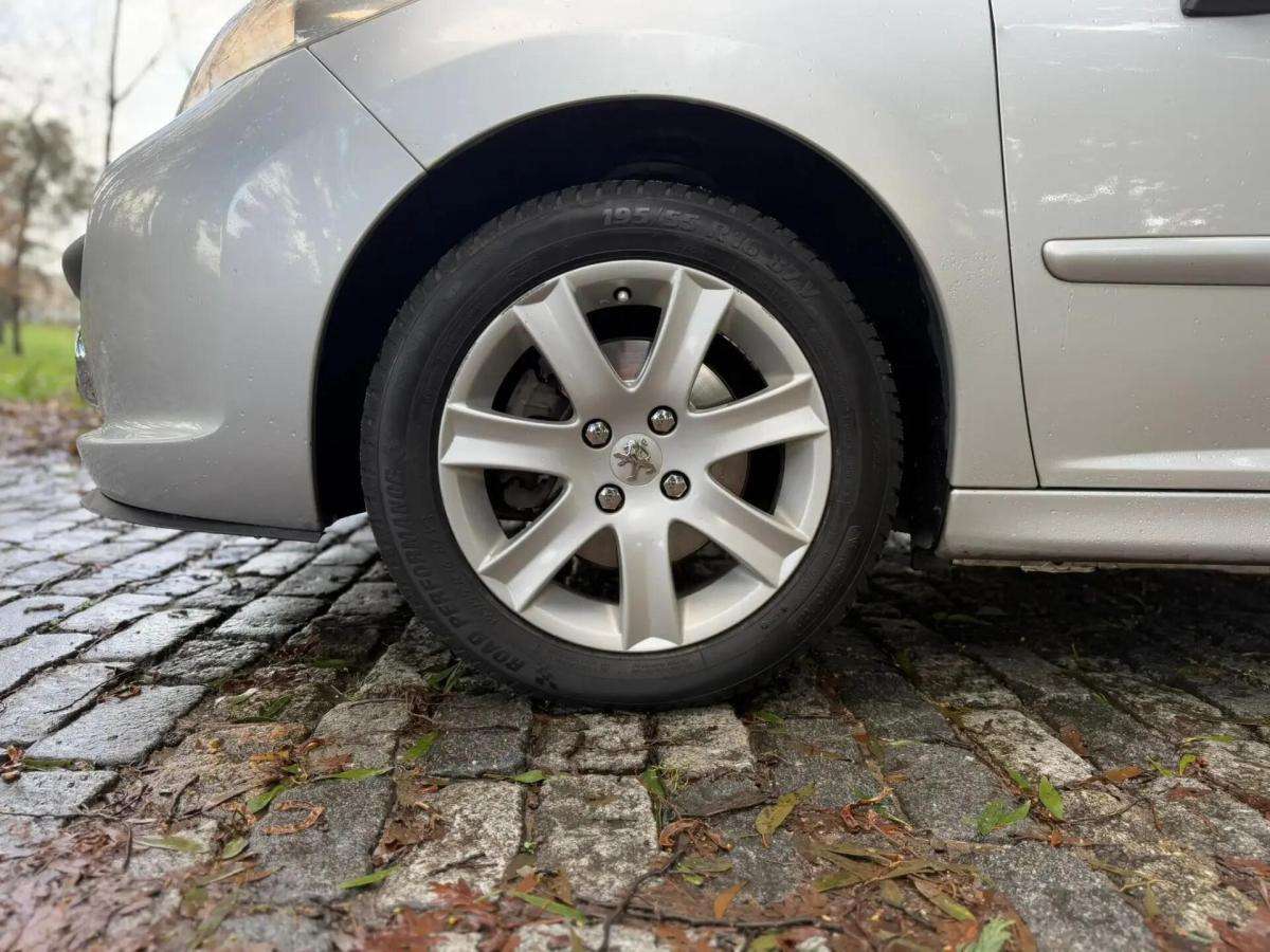 peugeot-207-2006-diesel-1560cc