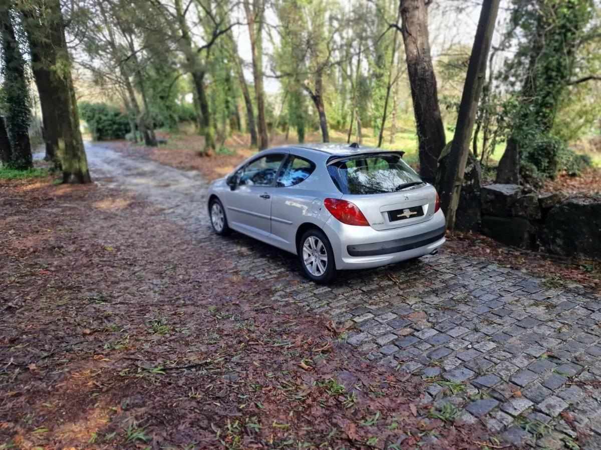 peugeot-207-2006-diesel-1560cc