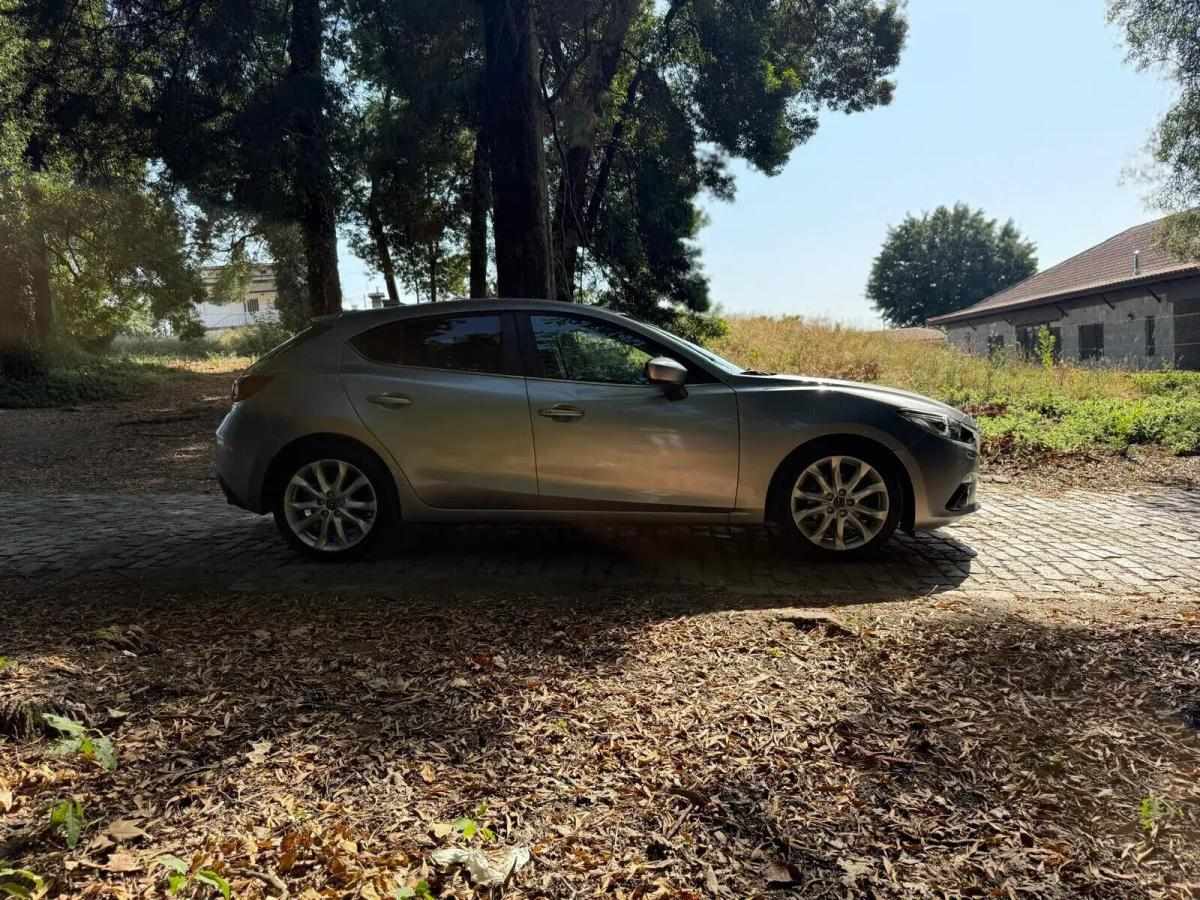 mazda-3-2017-diesel-1499cc