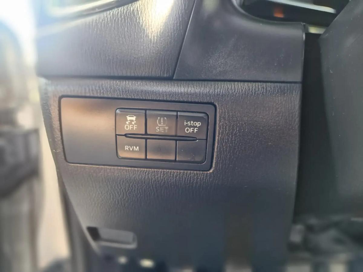 mazda-3-2017-diesel-1499cc