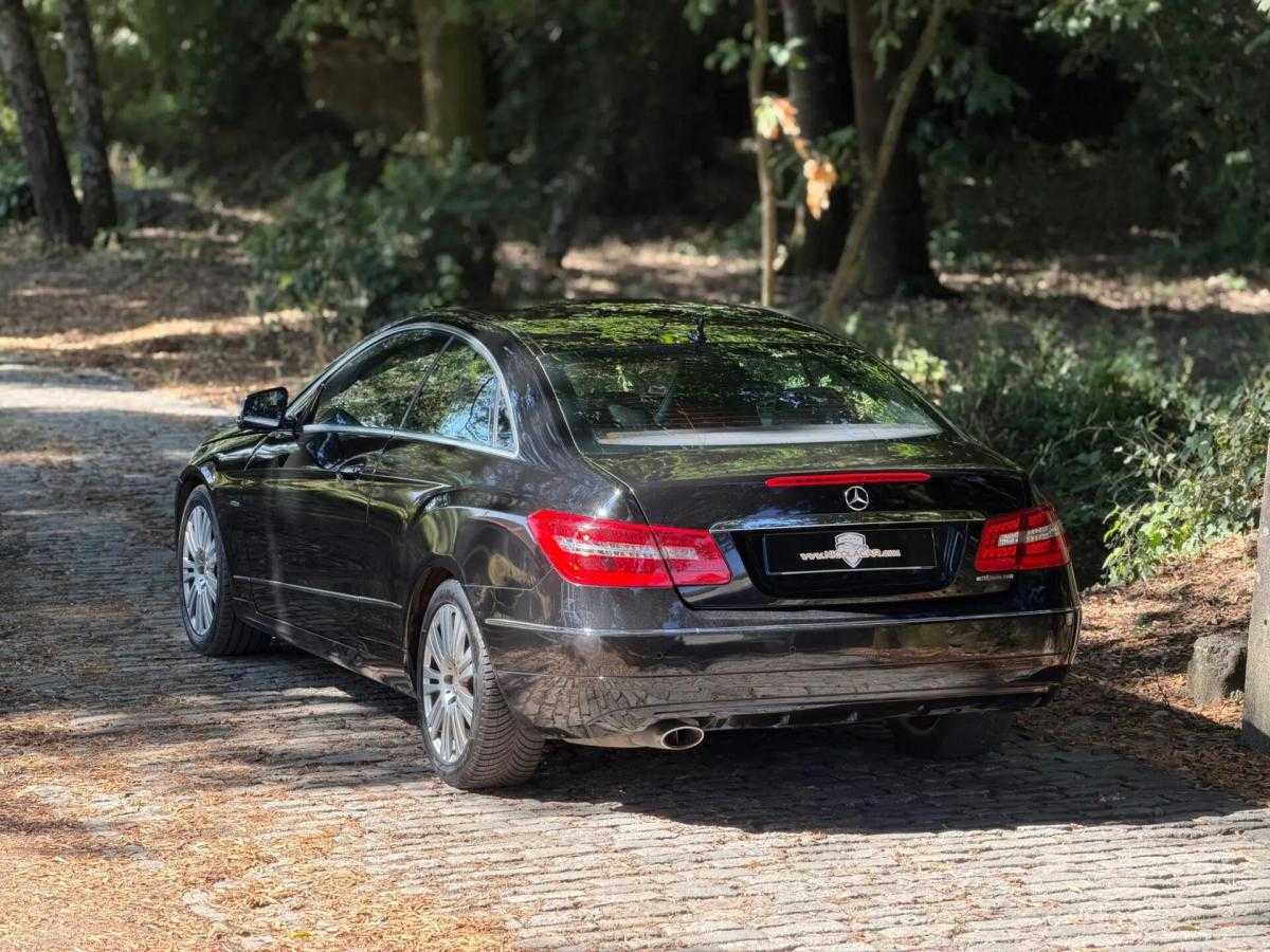 mercedes-benz-classe-e-e-220-2011-diesel-2143cc