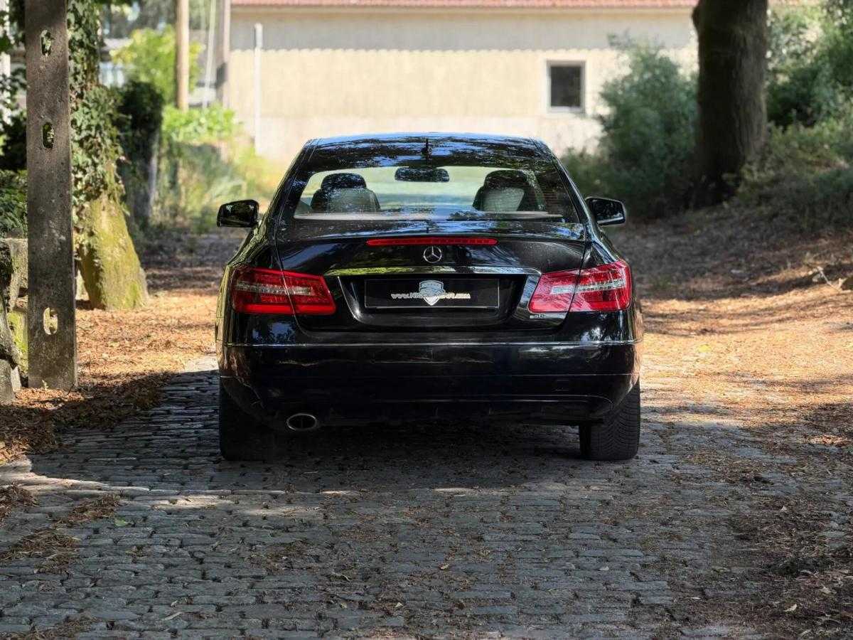 mercedes-benz-classe-e-e-220-2011-diesel-2143cc