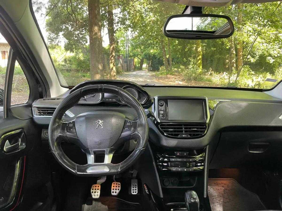 peugeot-2008-2018-gasolina-1199cc