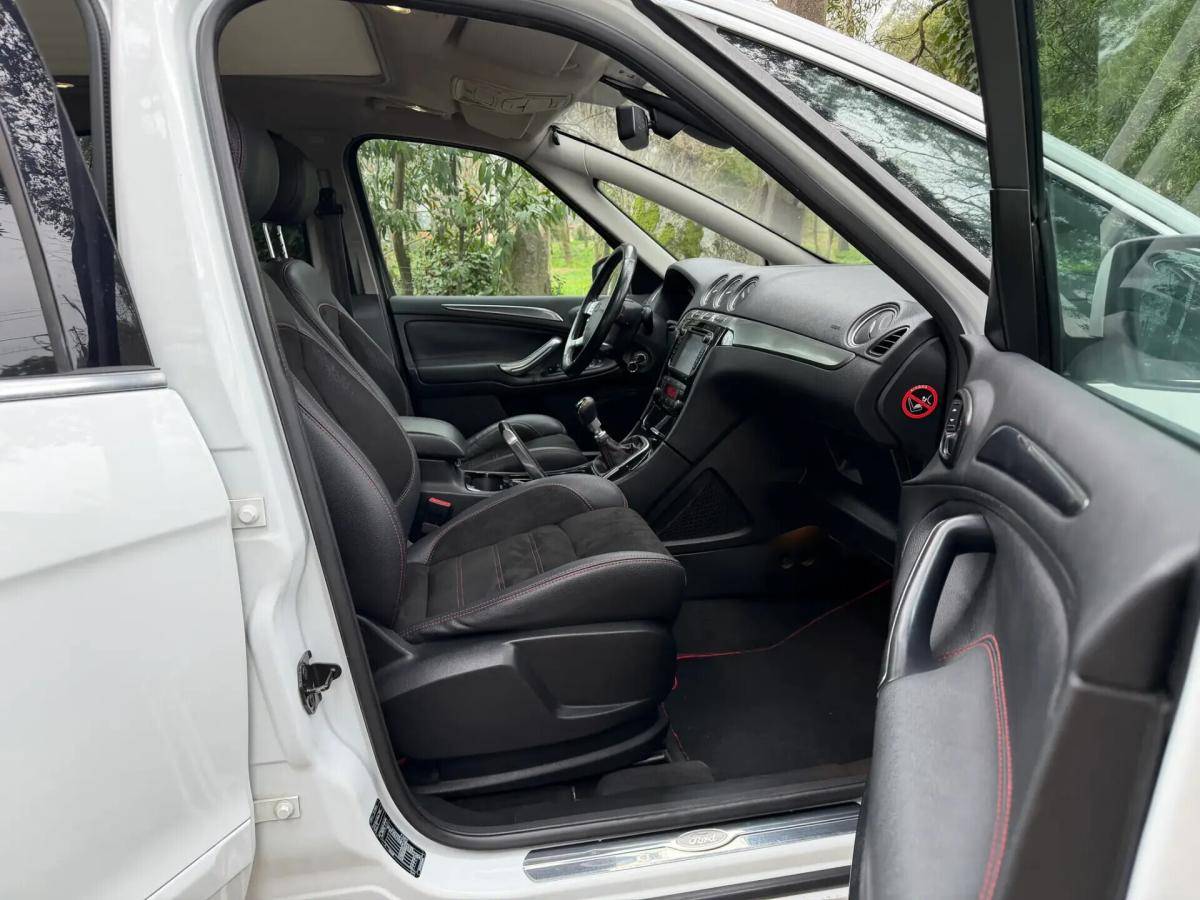 ford-s-max-2011-diesel-1997cc