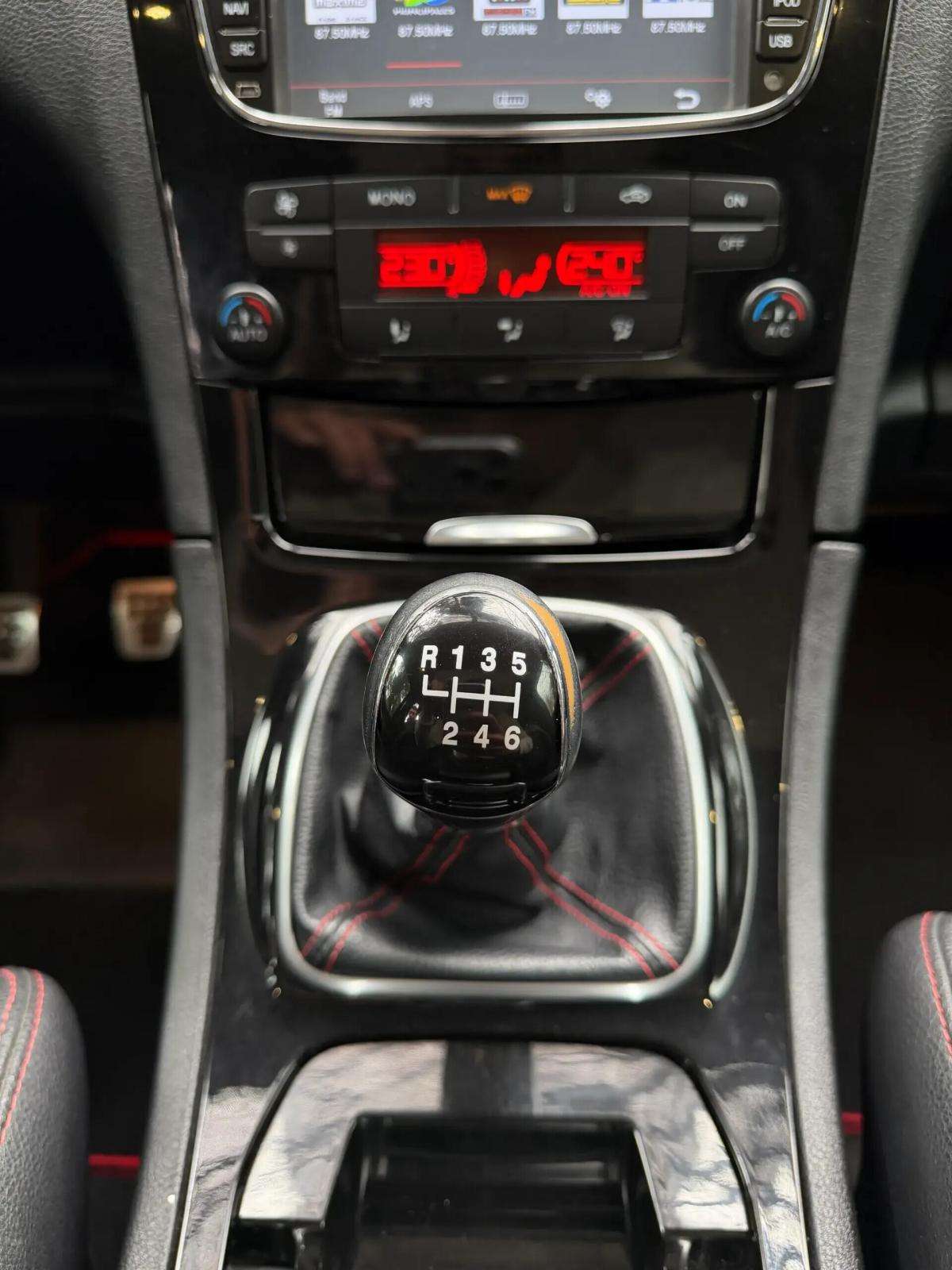 ford-s-max-2011-diesel-1997cc