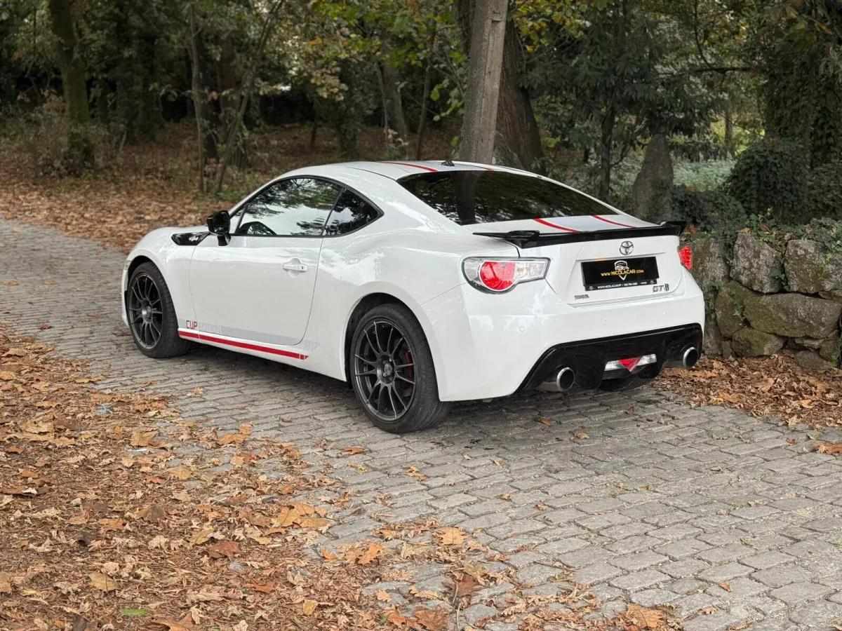toyota-gt86-2013-gasolina-1998cc