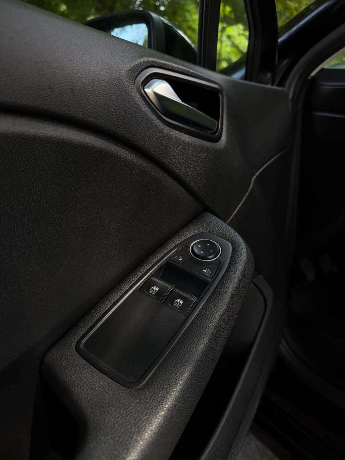 renault-clio-2021-gpl-999cc