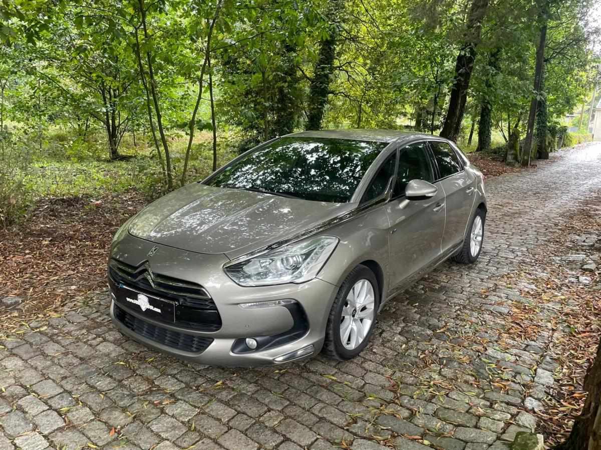 citroen-ds5-2012-hibrido-a-diesel-1997cc