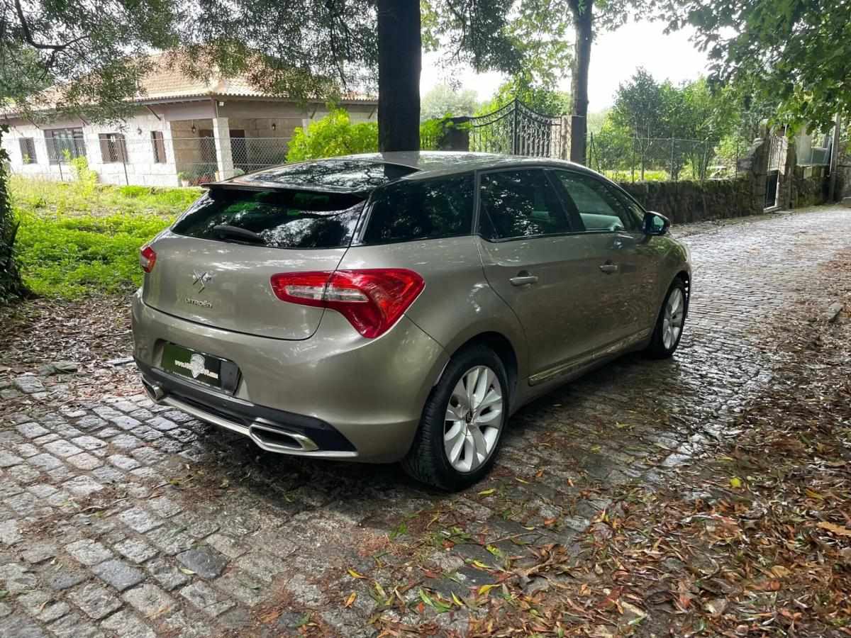 citroen-ds5-2012-hibrido-a-diesel-1997cc