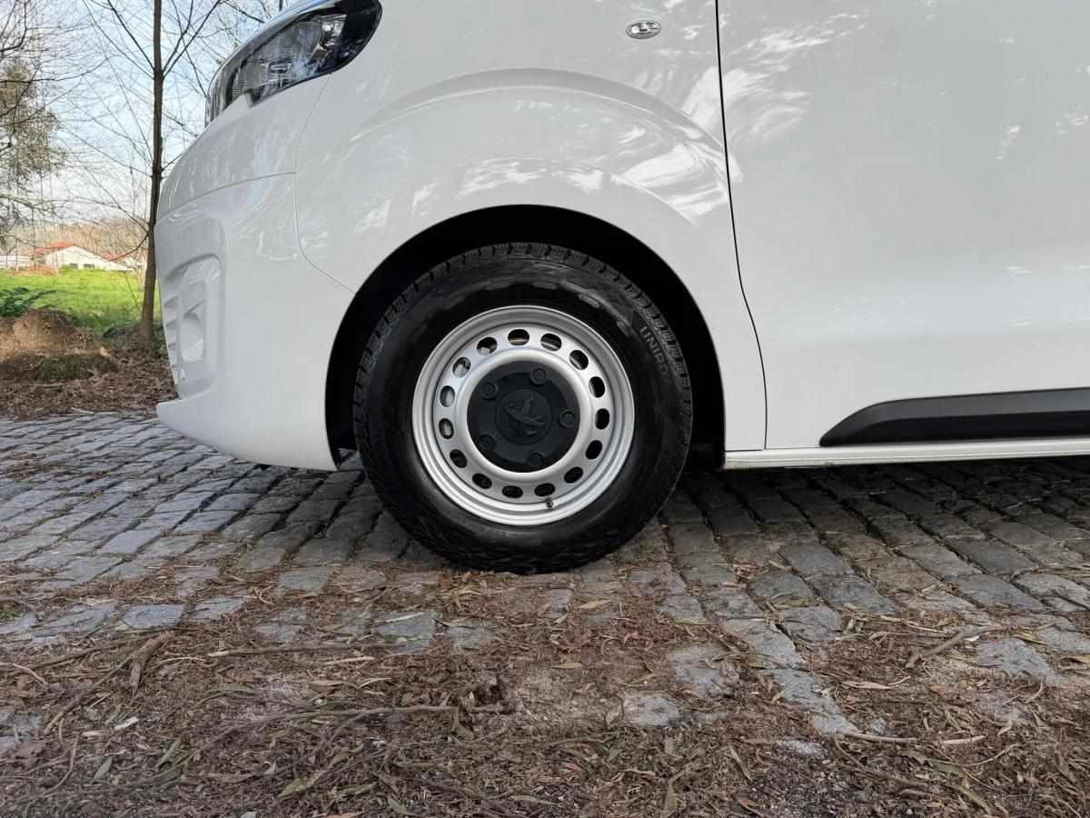 peugeot-expert-2020-diesel-1499cc