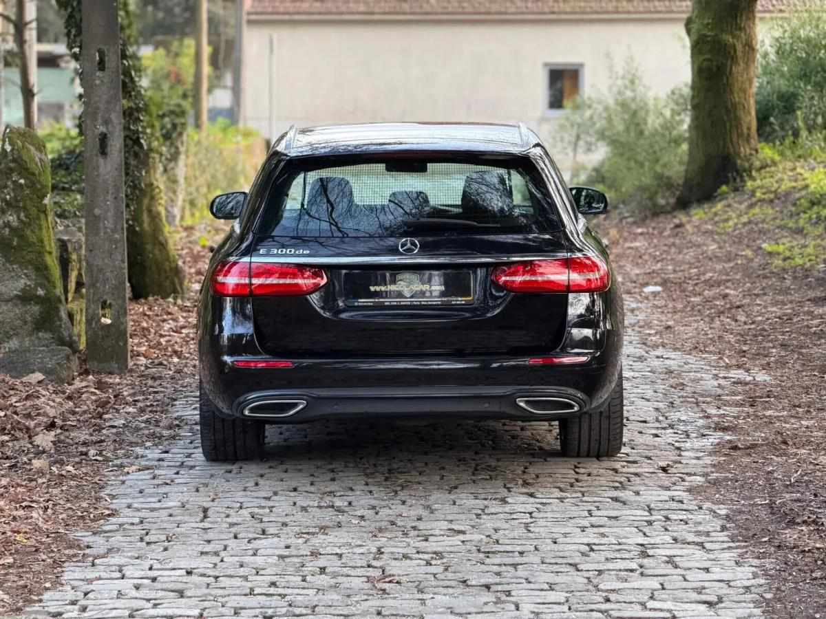 mercedes-benz-classe-e-e-300-de-2019-hibrido-a-diesel-1950cc