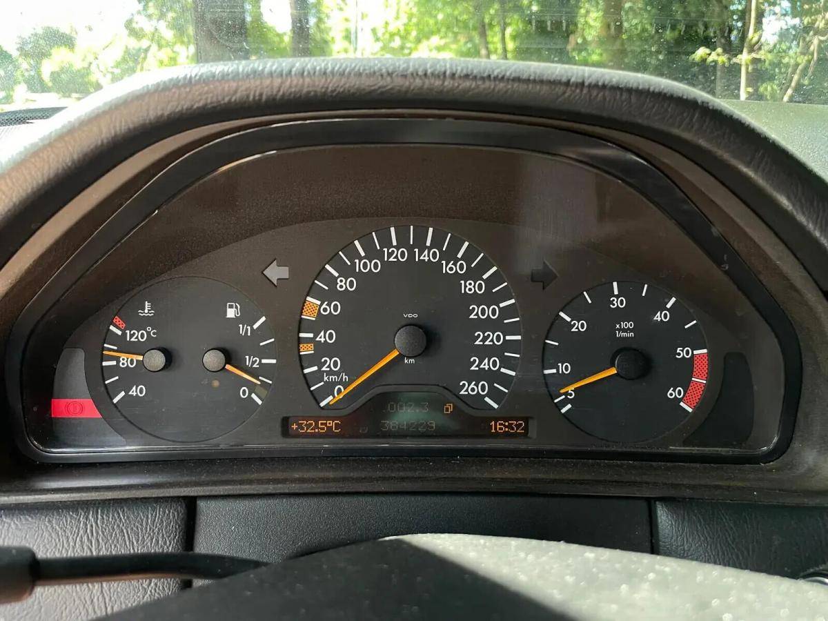 mercedes-benz-classe-e-300-1997-diesel-2996cc