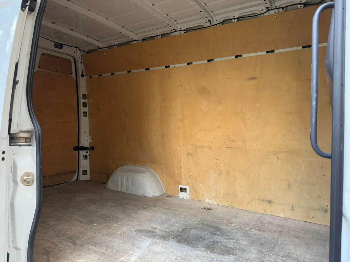 mercedes-benz-sprinter-310-cdi-2017-diesel-2143cc
