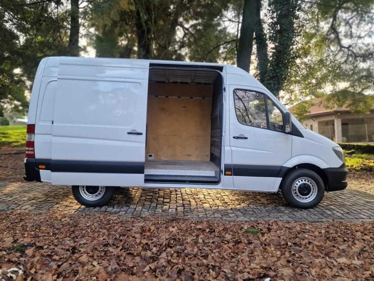 mercedes-benz-sprinter-310-cdi-2017-diesel-2143cc