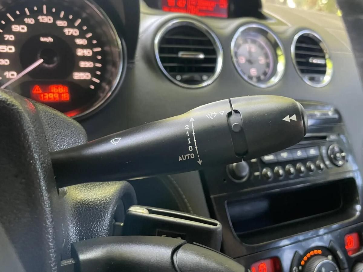 peugeot-rcz-2011-gasolina-1598cc