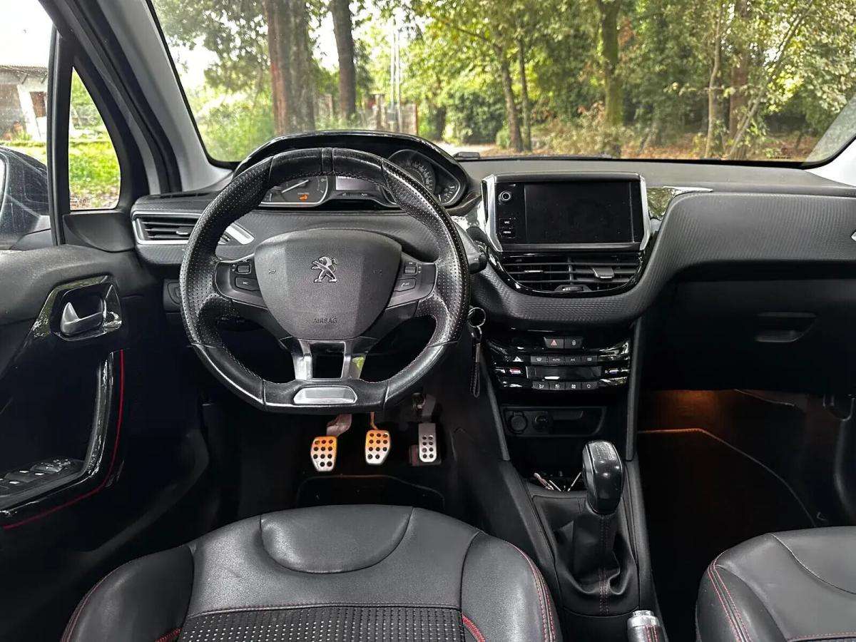 peugeot-208-2018-gasolina-1199cc