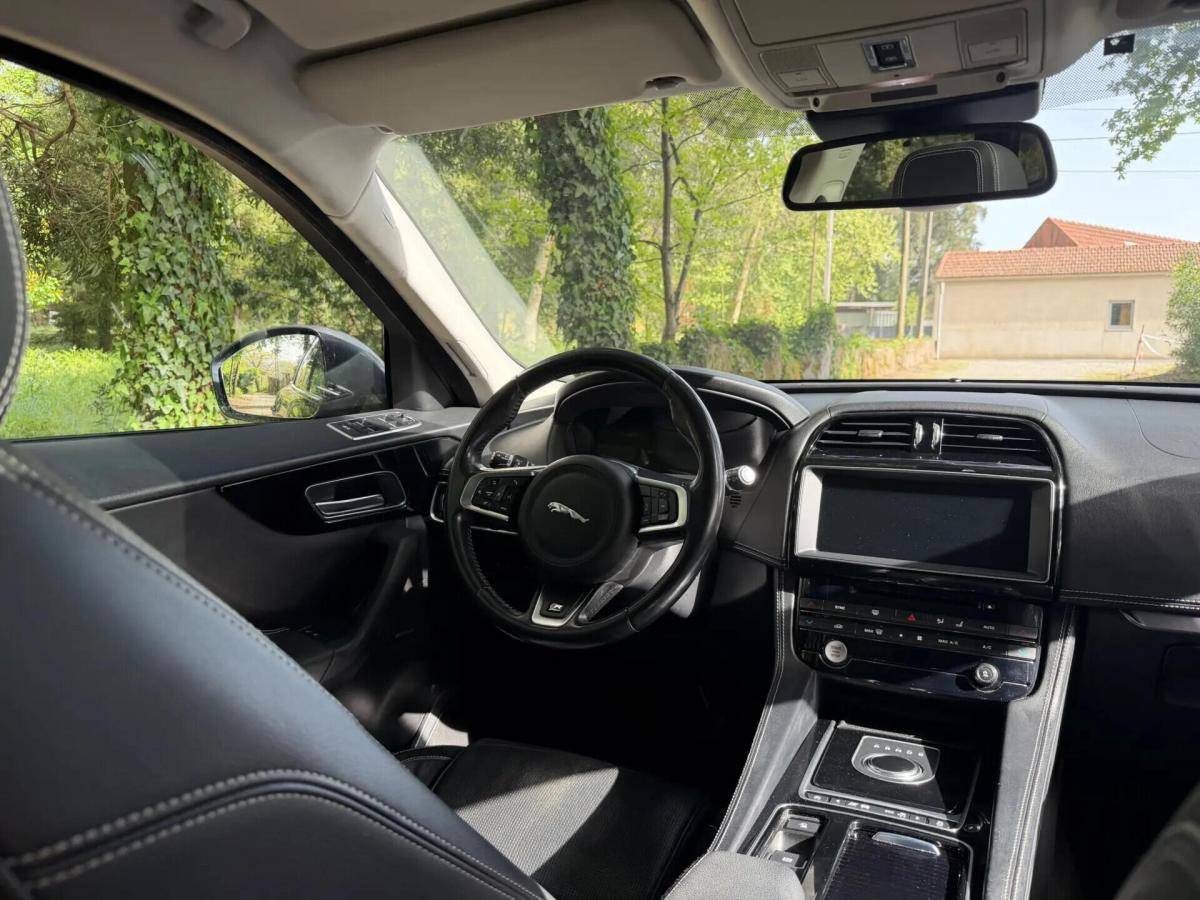 jaguar-f-pace-2017-diesel-1999cc