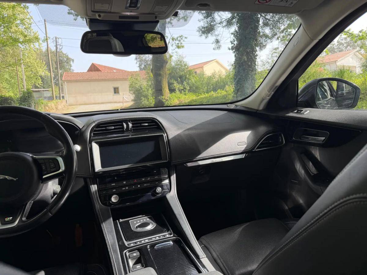 jaguar-f-pace-2017-diesel-1999cc