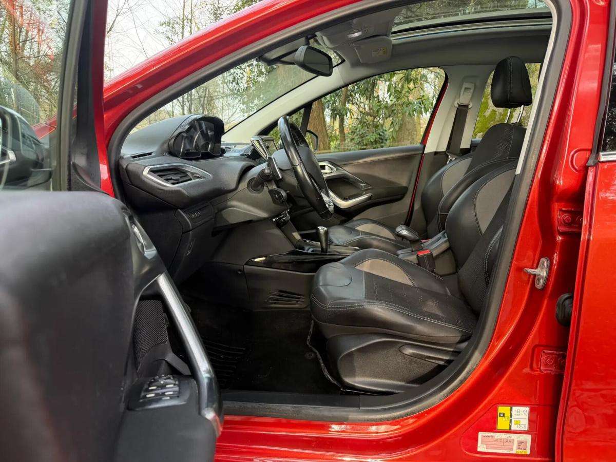peugeot-2008-2016-gasolina-1199cc
