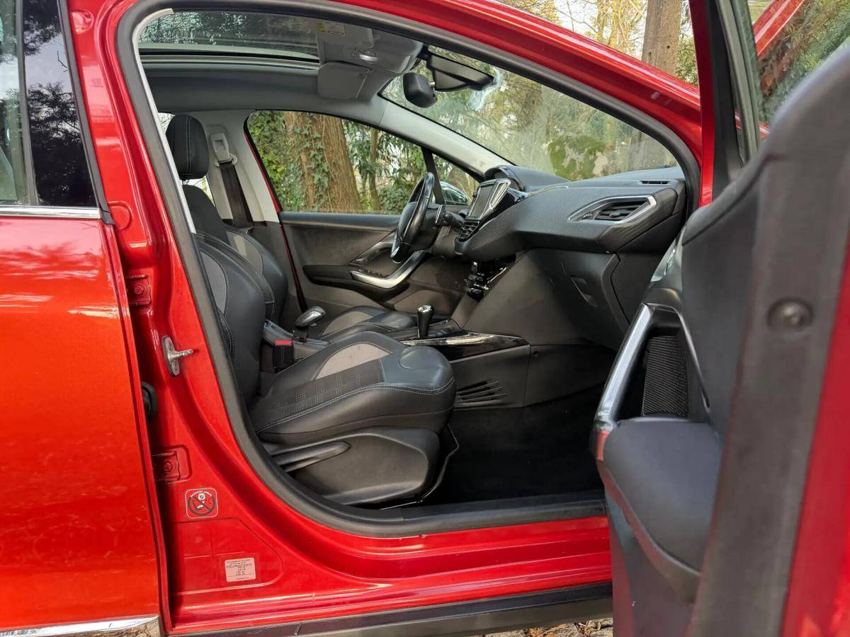 peugeot-2008-2016-gasolina-1199cc
