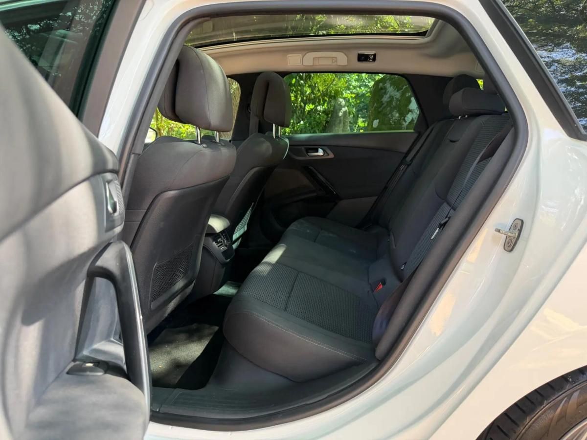 peugeot-508-sw-2015-diesel-1600cc