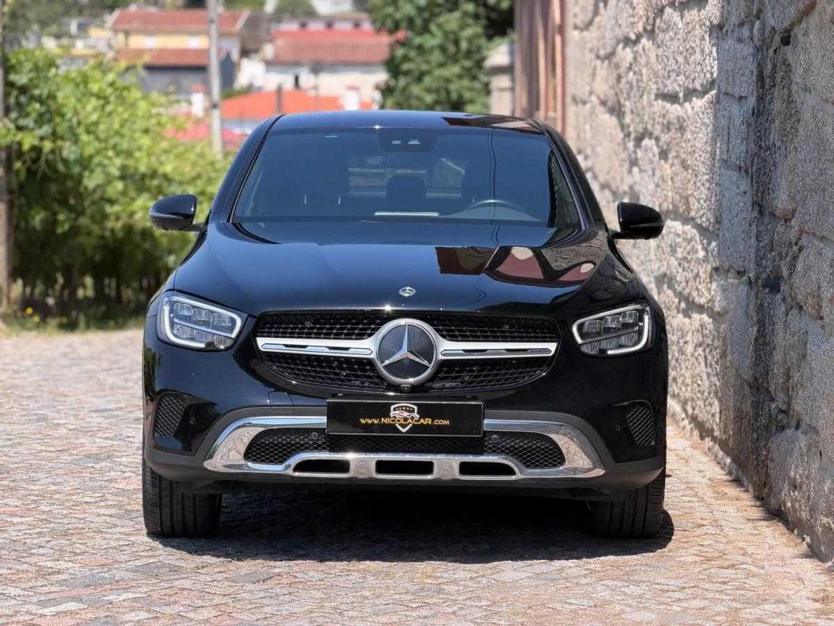 mercedes-benz-glc-300-d-e-4matic-2022-hibrido-a-diesel-1950cc