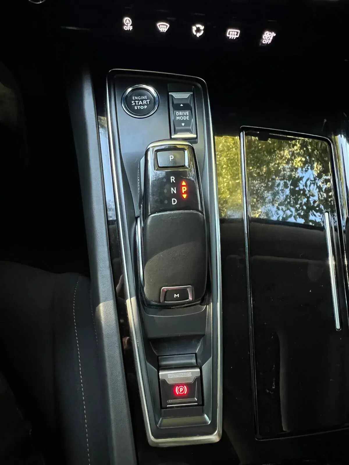 peugeot-508-sw-2019-diesel-1499cc